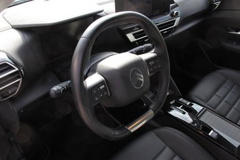 Citroen C4 1.2i 131PS Automatik PLUS LED CAM PDC Smart-Link kabellos