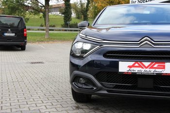 Citroen C4 1.2i 131PS PLUS LED Navigation Tom Tom Kamera ALU 18 ZOLL