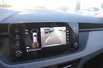 Skoda Kamiq TSI Selection Kamera Klimaautomatik LED ALU 16 ZOLL Sunset Smart Link