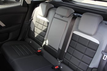 Citroen C4 1.2i 131PS Automatik PLUS LED CAM PDC Smart-Link kabellos