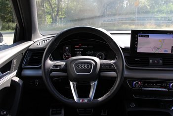 Audi Q5 Sportback 40 TDI Quattro S-Line Black Edition MATRIX Sitzheizung Ass-Paket Stadt & Tour
