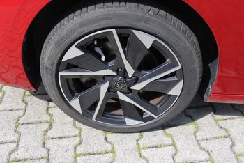 Peugeot 308 SW 1.5d Allure Navigation LED 17 ZOLL Keyless Kamera