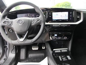 Opel Mokka 1.2i 136PS Automatik Ultimate LED NAVI Adapti Tempomat 18 ZOLL