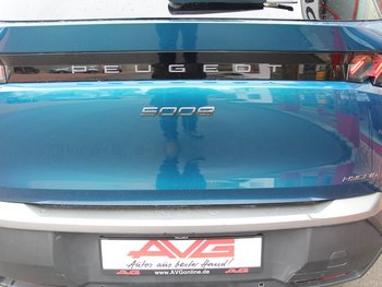 Peugeot 5008 1.2i 145PS GT FULL-LED 7 Sitze Sitzheizung 19ZOLL