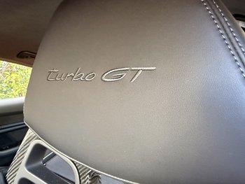 Porsche TAYCAN Turbo GT WEISSACH 1033PS Blackline-Paket Bose Schwellerverkleidung Race TEX Active Ride