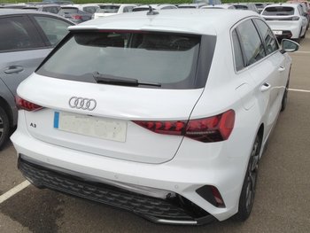 Audi A3 Sportback 40 TFSIe PHEV HYBRID S-LINE MATRIX-LED Komf-Paket Plus