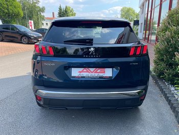 Peugeot 3008 1.2i Allure Pack Navigation LED 18 ZOLL Keyless Kamera