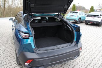 Peugeot 408 Mild Hybrid 145PS Automatik Allure Adaptiv Tempomat LED