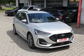 Ford Focus Turnier 1.0 155PS ST-LINE LED Adaptiv Tempomat CAM 17ZOLL