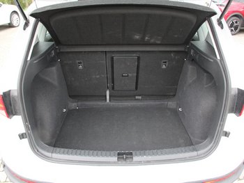 Seat Ateca 1.5 TSI DSG Style VOLL-LED Adaptiv Tempomat NAVI Kamera ALU 18 ZOLL
