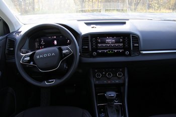 Skoda Karoq TSI 150PS DSG Selection LED Adaptiv Tempomat Kamera