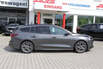 Ford Focus Turnier 1.0 155PS ST-LINE LED Adaptiv Tempomat CAM 17ZOLL