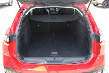 Peugeot 308 SW 1.5d Allure Navigation LED 17 ZOLL Keyless Kamera