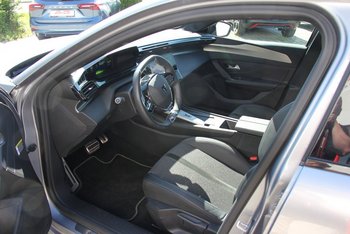 Peugeot 308 SW 1.2i GT LED Adaptiv-Tempomat CAM ALU 18 ZOLL