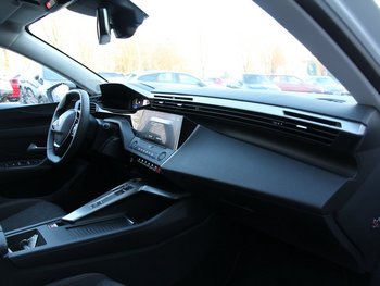 Peugeot e-308 Elektro 156PS 54 KWH Style LED SmartLink Adaptiv Tempomat 11KW