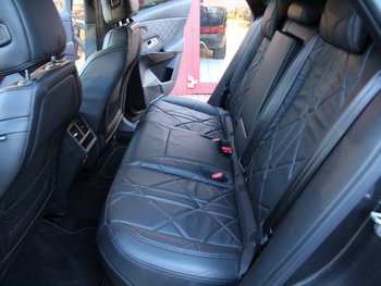 DS Automobiles DS7 Plug in Hybrid 299PS Allrad RIVOLI LED NAV 19Zoll