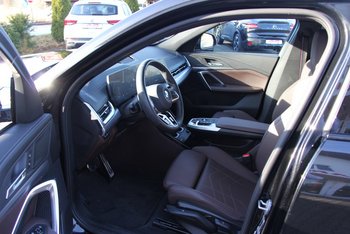 BMW X2 sDrive18d M-Sport Pro Adaptiv-LED Sitzheizung Wireless