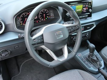 Seat Arona 1.0 DSG Xperience LED Sitzheizung Kamera Adaptiv Tempomat