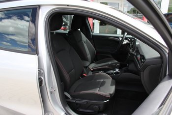 Ford Focus Turnier 1.0 155PS ST-LINE LED Adaptiv Tempomat CAM 17ZOLL