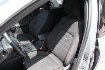 Ford KUGA FHEV HYBRID 190PS ST-LINE NAV CAM ALU 18 ZOLL Winterpaket