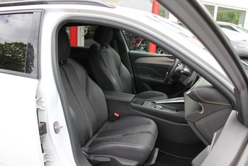 Peugeot 308 SW 1.2i GT LED Adaptiv-Tempomat CAM ALU 18 ZOLL