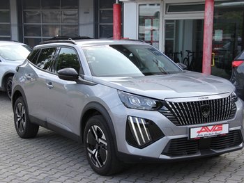 Peugeot 2008 1.2i Allure Navigation Tom Tom LED 17 ZOLL