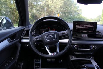 Audi Q5 Sportback 40 TDI Quattro S-Line Black Edition MATRIX Sitzheizung Ass-Paket Stadt & Tour