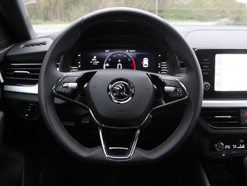 Skoda Scala TSI 110PS DSG SPORT LED Kamera ALU Sunset