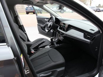 Skoda Kamiq TSI Selection Kamera Klimaautomatik LED ALU 16 ZOLL Sunset Smart Link