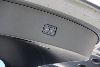 Audi Q5 Sportback 40 TDI Quattro S-Line Black Edition MATRIX Sitzheizung Ass-Paket Stadt & Tour