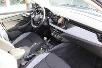 Skoda Scala TSI Selection Kamera Klimaautomatik LED ALU 16 ZOLL Sunset Smart Link