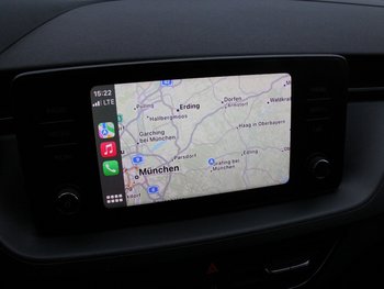 Skoda Scala TSI 115PS Facelift Selection ALU Sunset Smart Link Lichtsensor Virtual Cockpit wireless Link NSW