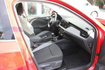 Skoda Kamiq TSI Selection Kamera Klimaautomatik LED ALU 16 ZOLL Sunset Smart Link