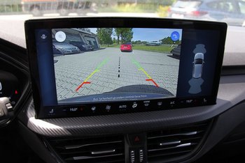 Ford KUGA FHEV HYBRID 190PS ST-LINE NAV CAM ALU 18 ZOLL Winterpaket