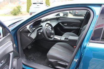 Peugeot 408 Mild Hybrid 145PS Automatik Allure Adaptiv Tempomat LED