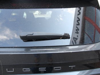 Peugeot 5008 1.2i 145PS GT FULL-LED 7 Sitze Sitzheizung 19ZOLL VORSCHADEN
