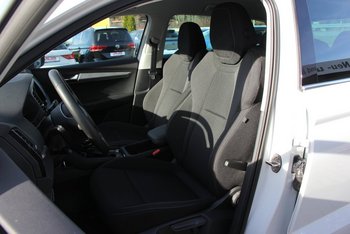 Skoda Karoq TSI 150PS DSG Selection LED Adaptiv Tempomat Kamera