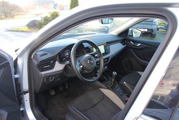 Skoda Kamiq TSI Selection Kamera Klimaautomatik LED ALU 16 ZOLL Sunset Smart Link