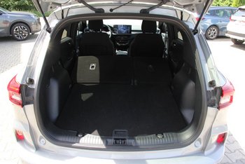Ford KUGA FHEV HYBRID 190PS ST-LINE NAV CAM ALU 18 ZOLL Winterpaket