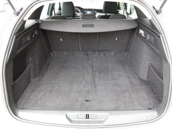 Peugeot 308 SW1.2i Style Adaptiv Tempomat Navi LED 16 ZOLL