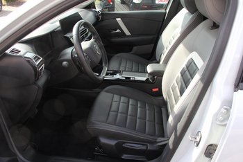 Citroen C4 1.2i 131PS Automatik PLUS LED CAM PDC Smart-Link kabellos