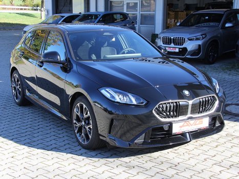 BMW 120i F70 M-Sport Panoramadach&hellip;