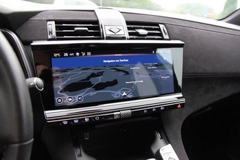 DS Automobiles DS7 1.5d 131PS Performance Line LED NAV 19Zoll