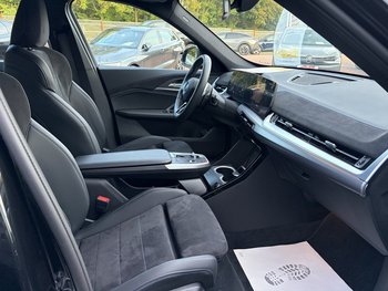 BMW X1 sDrive18i Automatik M-Sport Premium-Paket Adap-LED 18 ZOLL