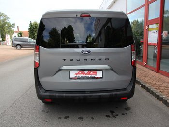 Ford Tourneo Courier 1.0 125PS Titanium Kamera Klimaautomatik