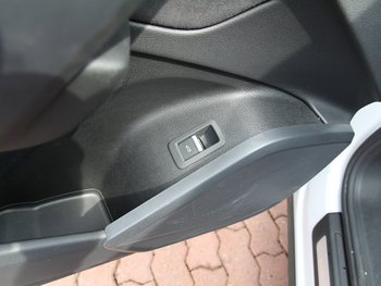 Audi Q5 Sportback 40 TDI Quattro S-Line Black Edition MATRIX Sitzheizung Ass-Paket Stadt & Tour
