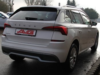Skoda Kamiq TSI 110PS DSG Ambition Klimaautomatik LED ALU 16 ZOLL Sunset Smart Liink Virtual Cockpit Tempomat Kamera