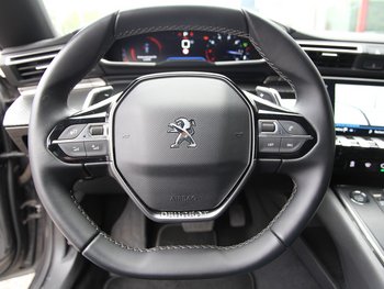 Peugeot 508 1.2i Allure Pack Full-LED Navigation ALU 17 ZOLL