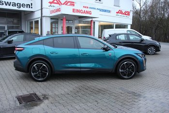 Peugeot 408 1.6e HYBRID GT FULL-LED Adaptiv Tempomat Lenkradheizung