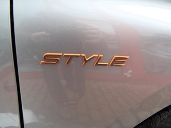 Peugeot 308 SW1.2i Style Adaptiv Tempomat Navi LED 16 ZOLL